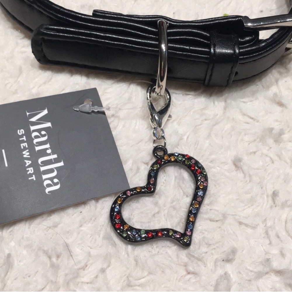 Martha Stewart Black Dog Collar With Rhinestone Heart Charm